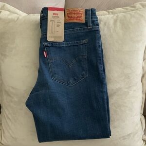 Levi's 311 Shaping Skinny Capri Classic  Denim Jeans